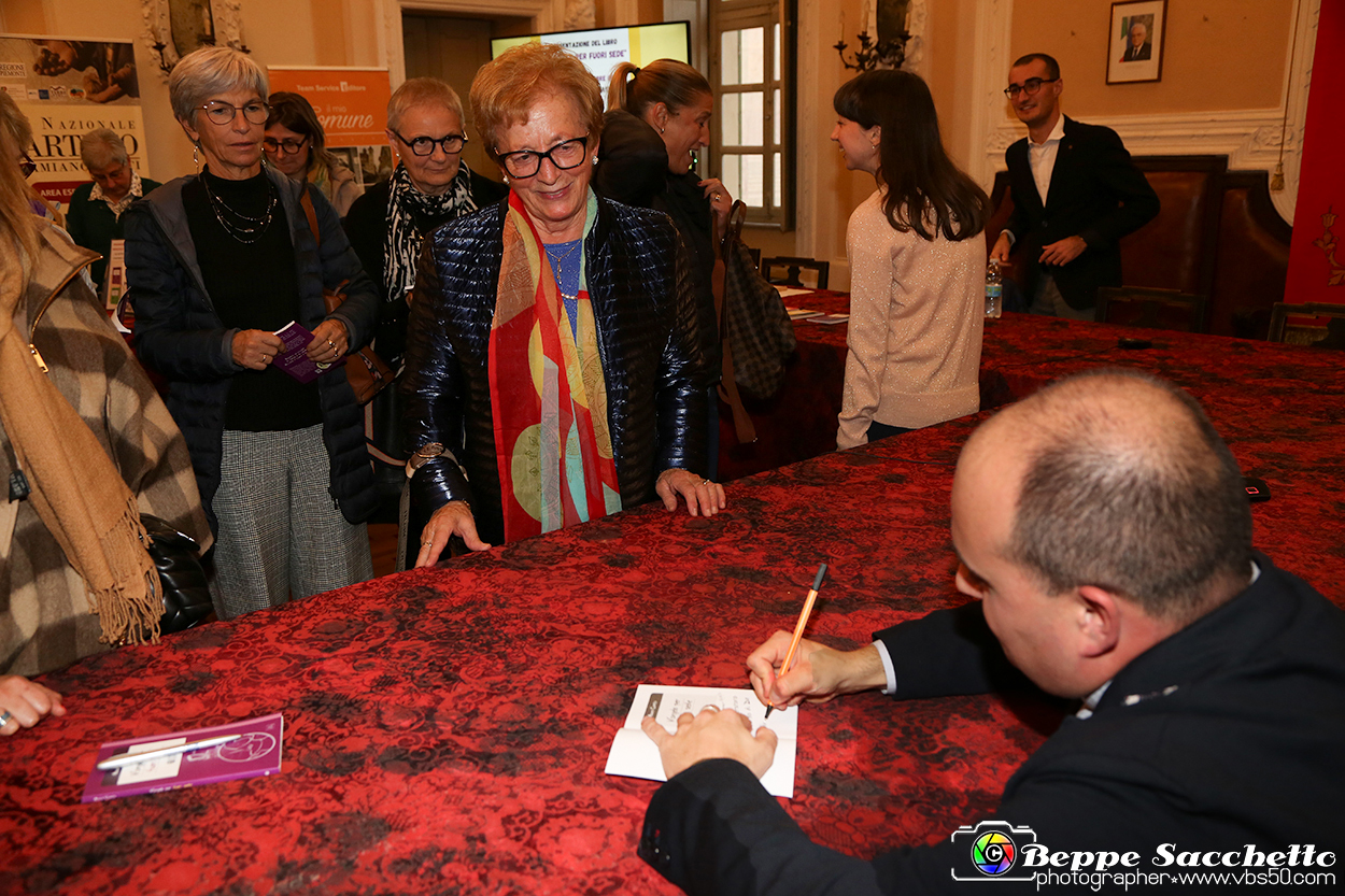 VBS_3281 - Presentazione Libro 'Vangelo per Fuori Sede' di Don Mauro Canta.jpg